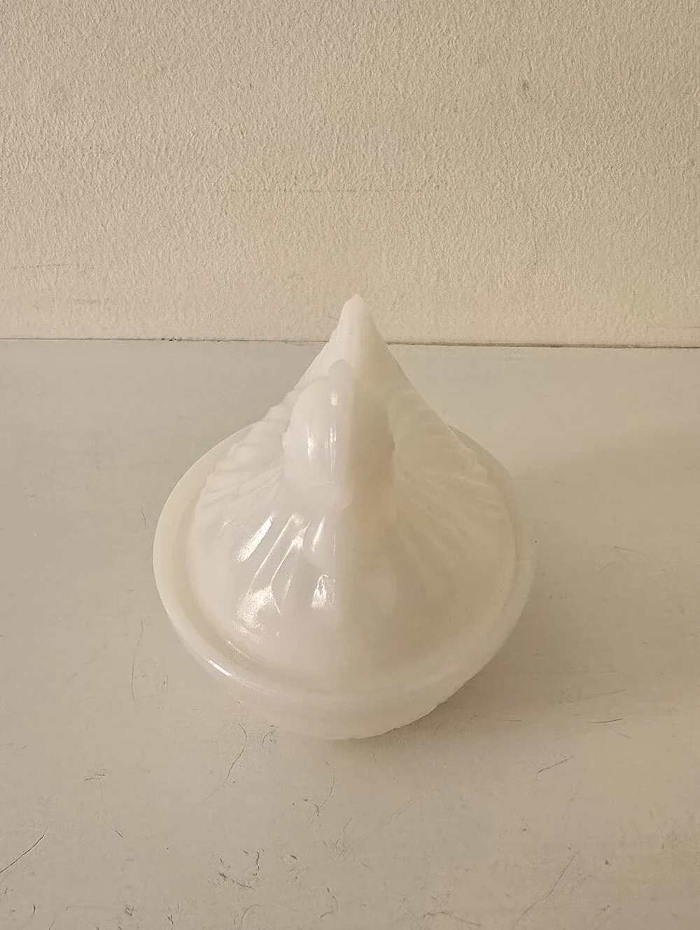 Vintage classic hen